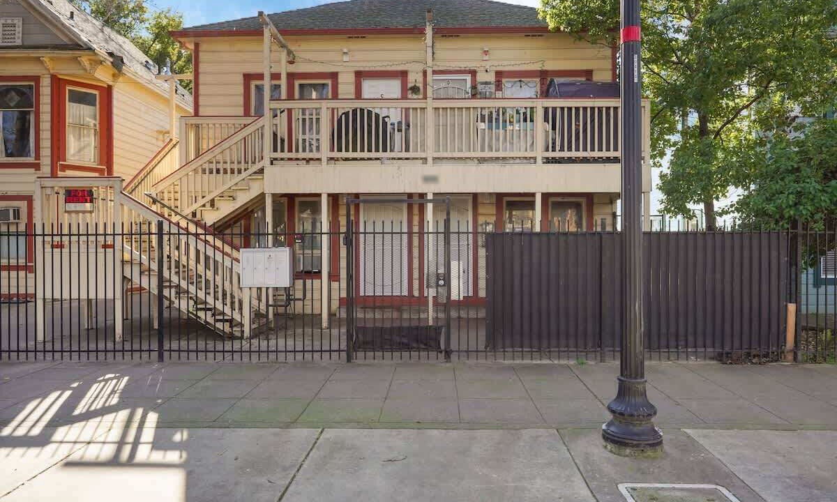 Photo of Others in Downtown Sacramento
