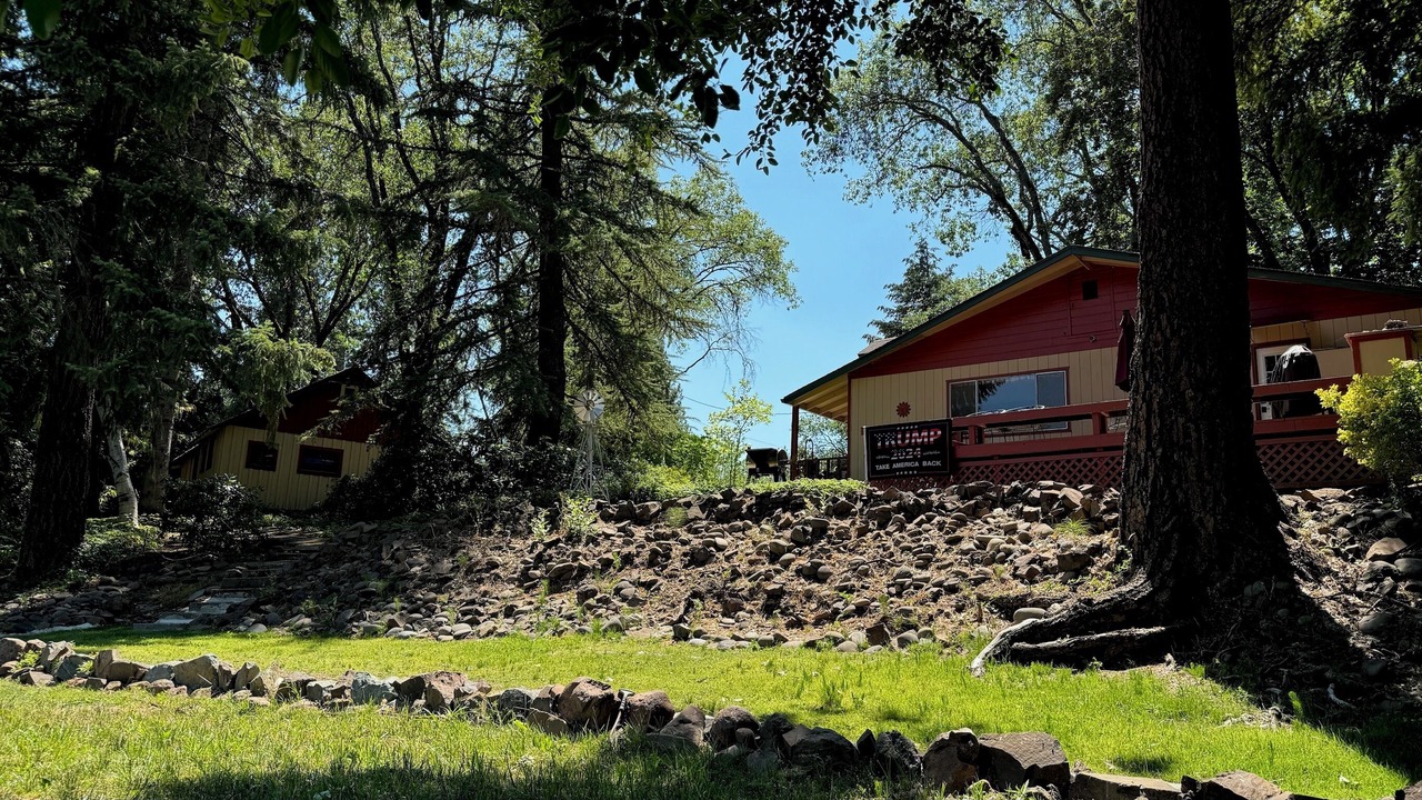 Photo of Outdoor in Trail
