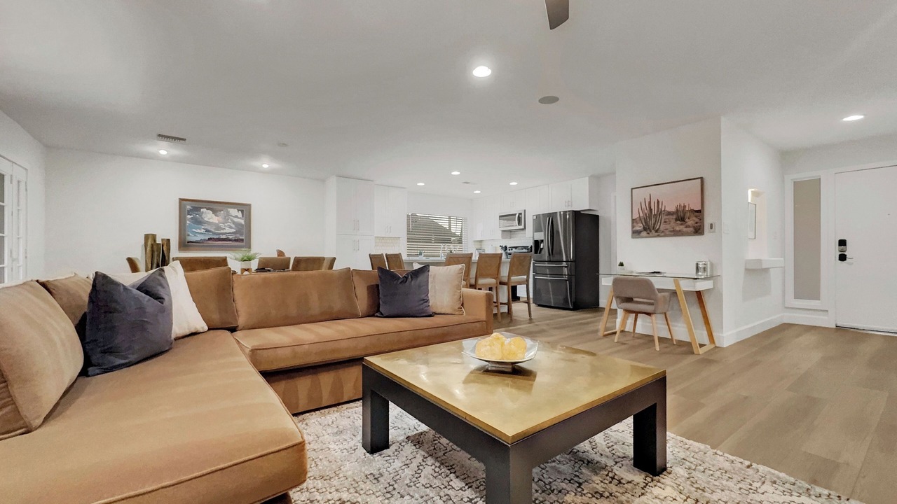 Photo of Livingroom in Covey