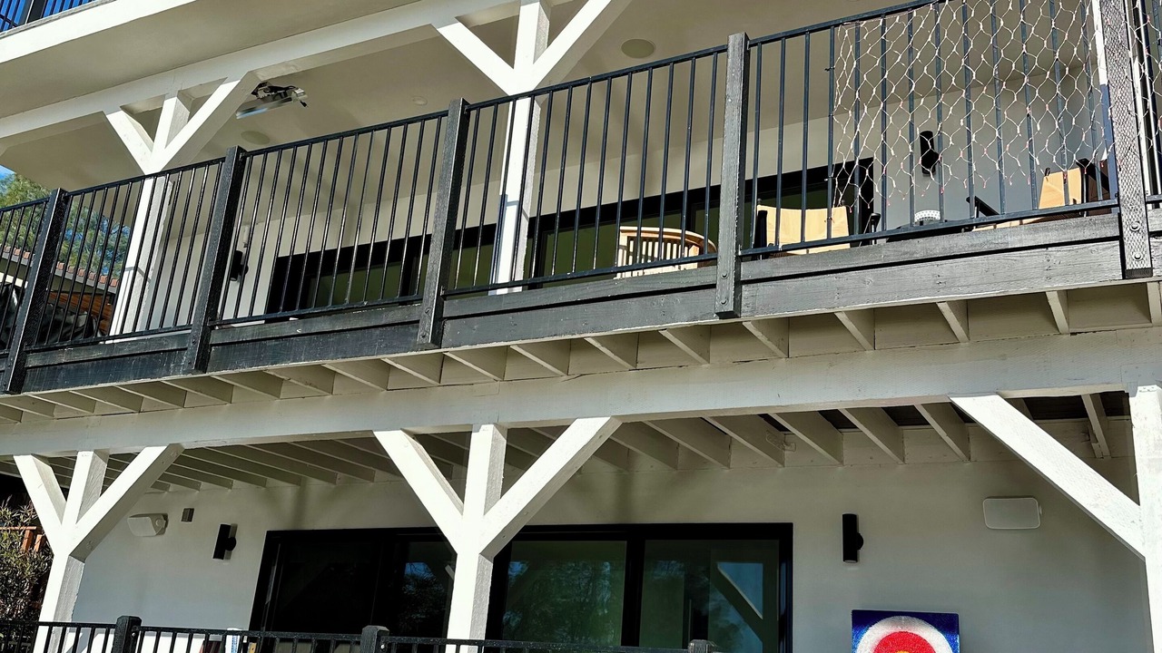 Photo of Outdoor in Oak Shores