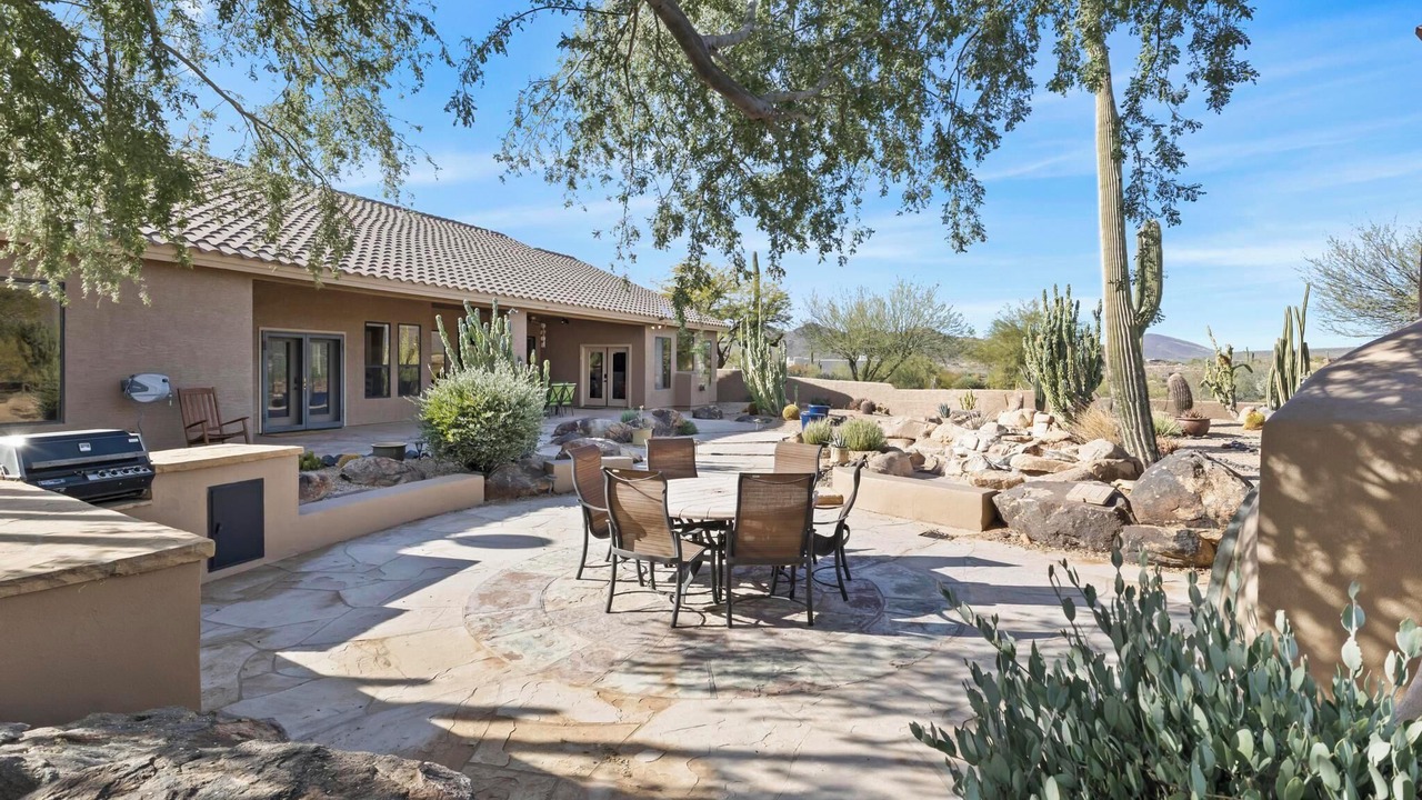 Photo of Outdoor in Red Dog Ranch
