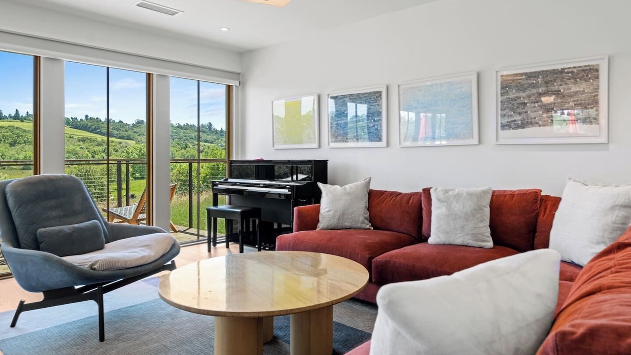 Photo of Livingroom in Freestone