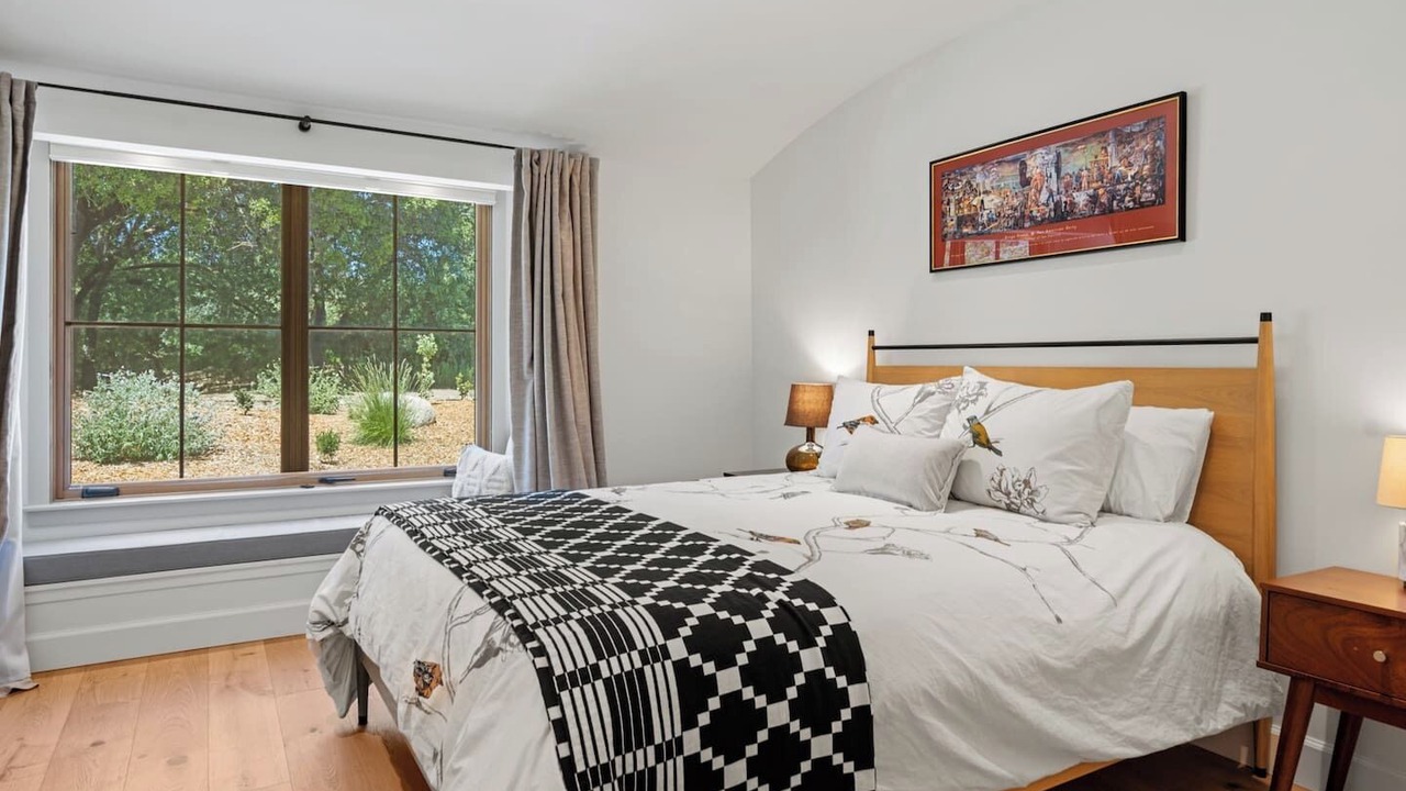 Photo of Bedroom in Freestone
