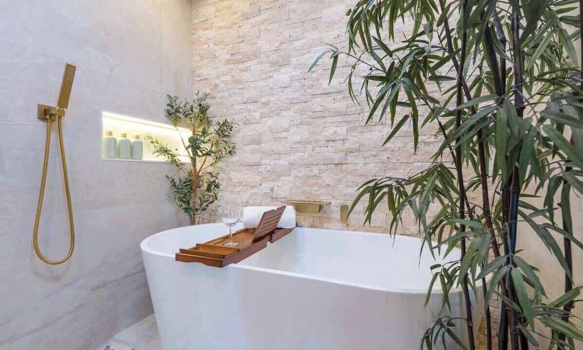 Photo of Bathroom in El Centro