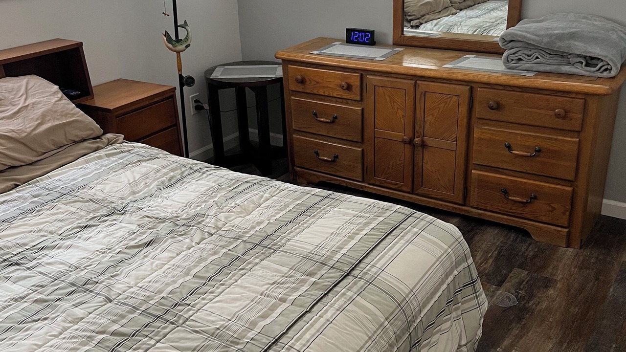 Photo of Bedroom in Clearlake