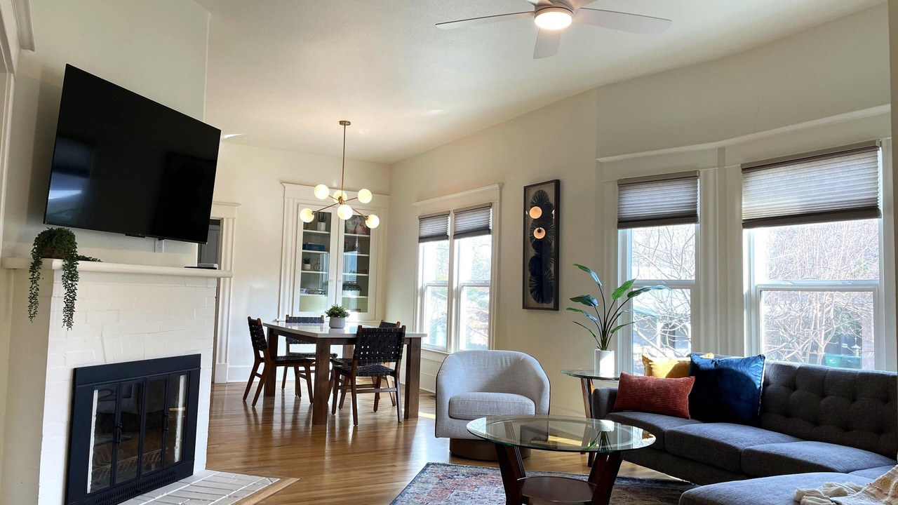 Photo of Bedroom in Chico
