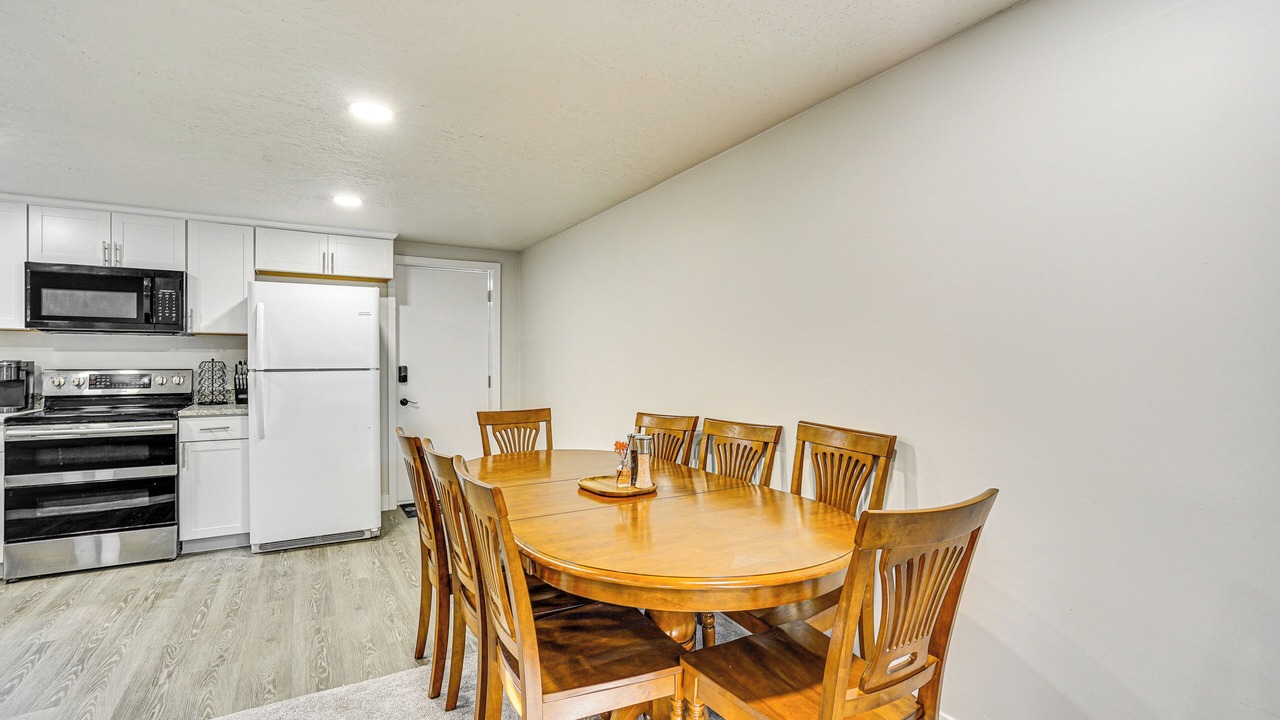 Photo of Livingroom in West Valley City
