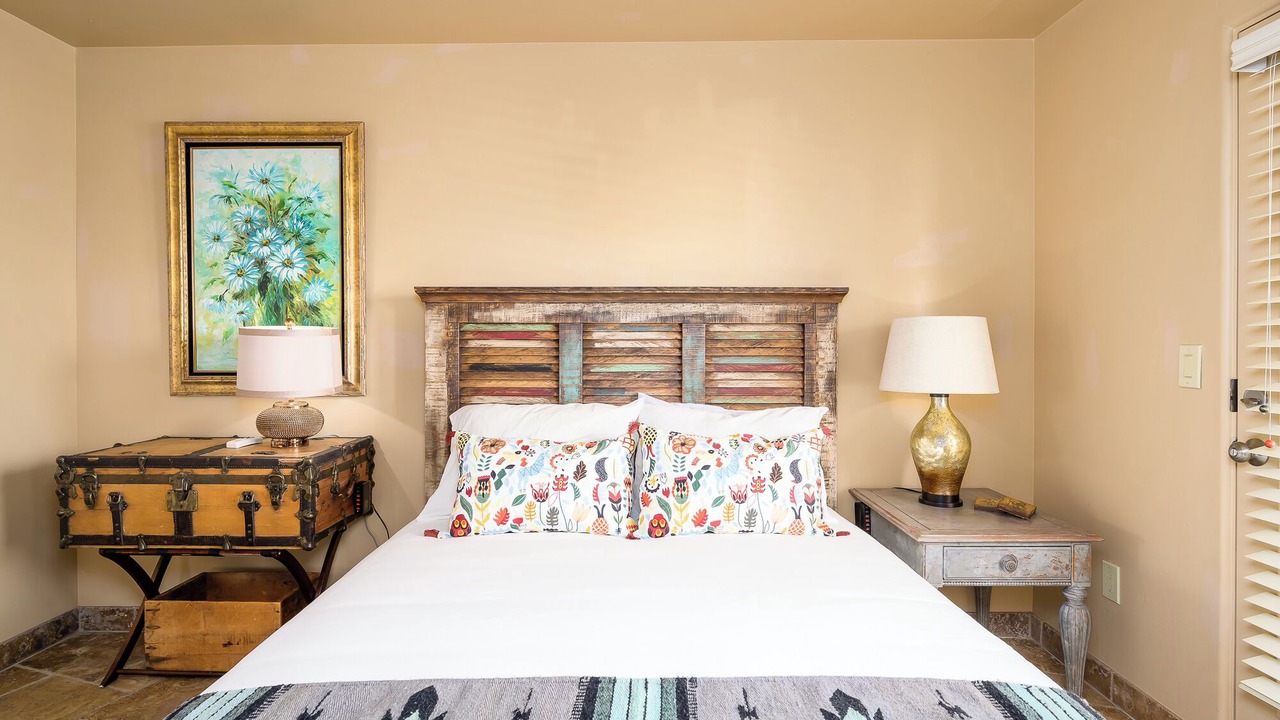 Photo of Bedroom in New River