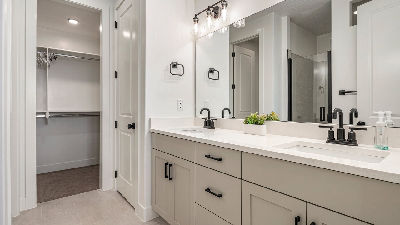 Photo of Bathroom in Washington
