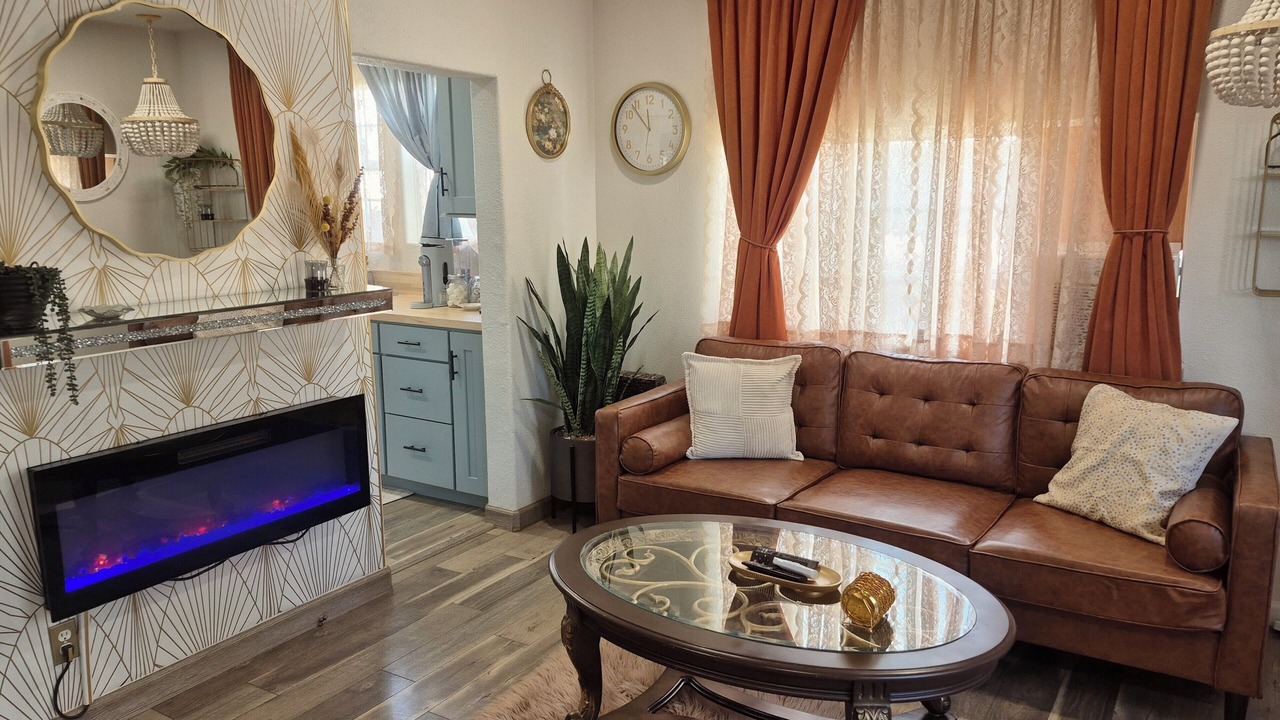 Photo of Livingroom in Westwood