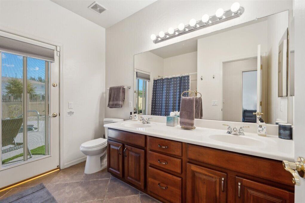 Photo of Bathroom in Palm Valley