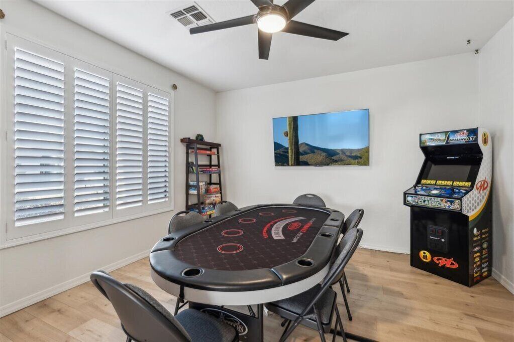 Photo of Bedroom in Palm Valley