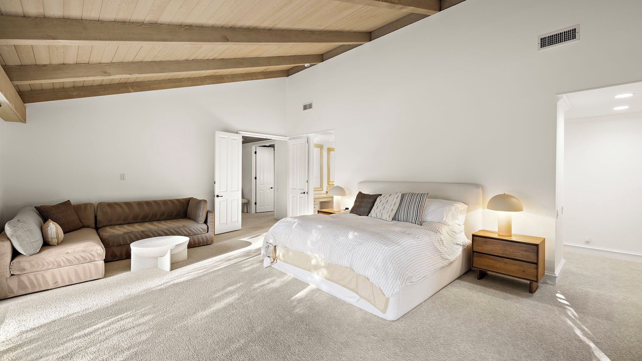 Photo of Bedroom in North Tustin