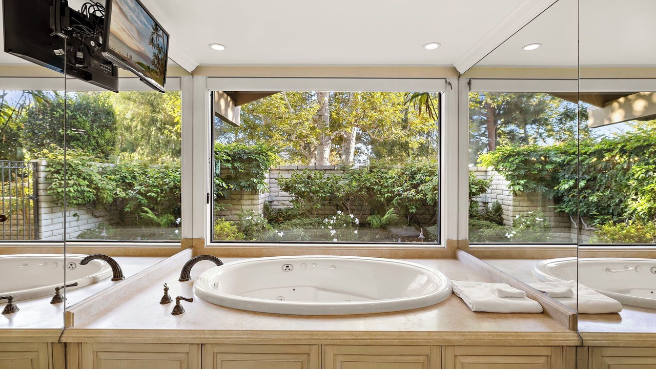 Photo of Bathroom in North Tustin