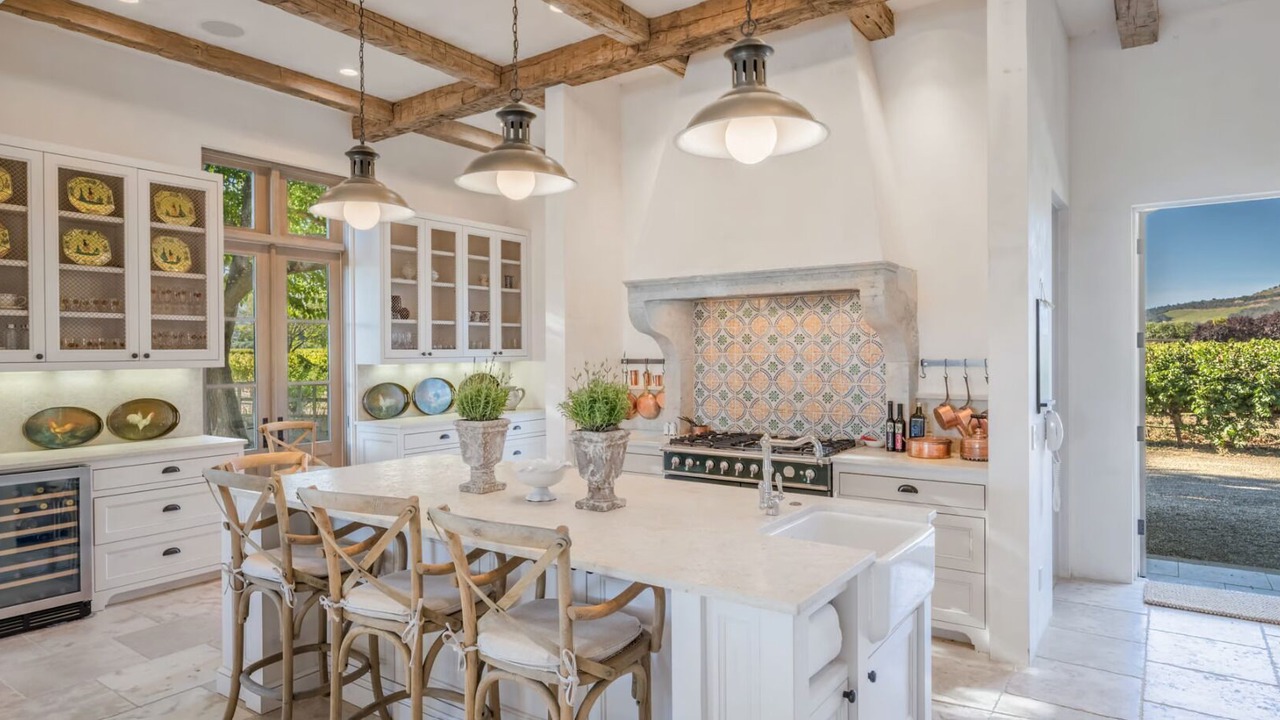 Photo of Kitchen in Rutherford