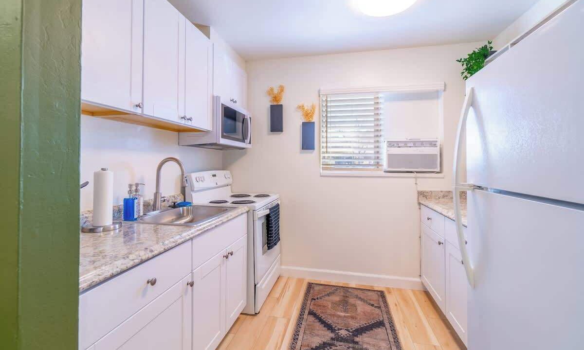 Photo of Kitchen in West University