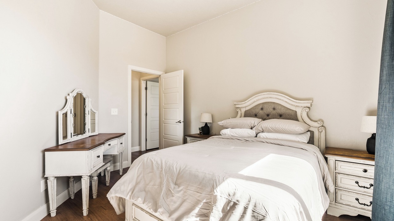 Photo of Bedroom in Fredonia
