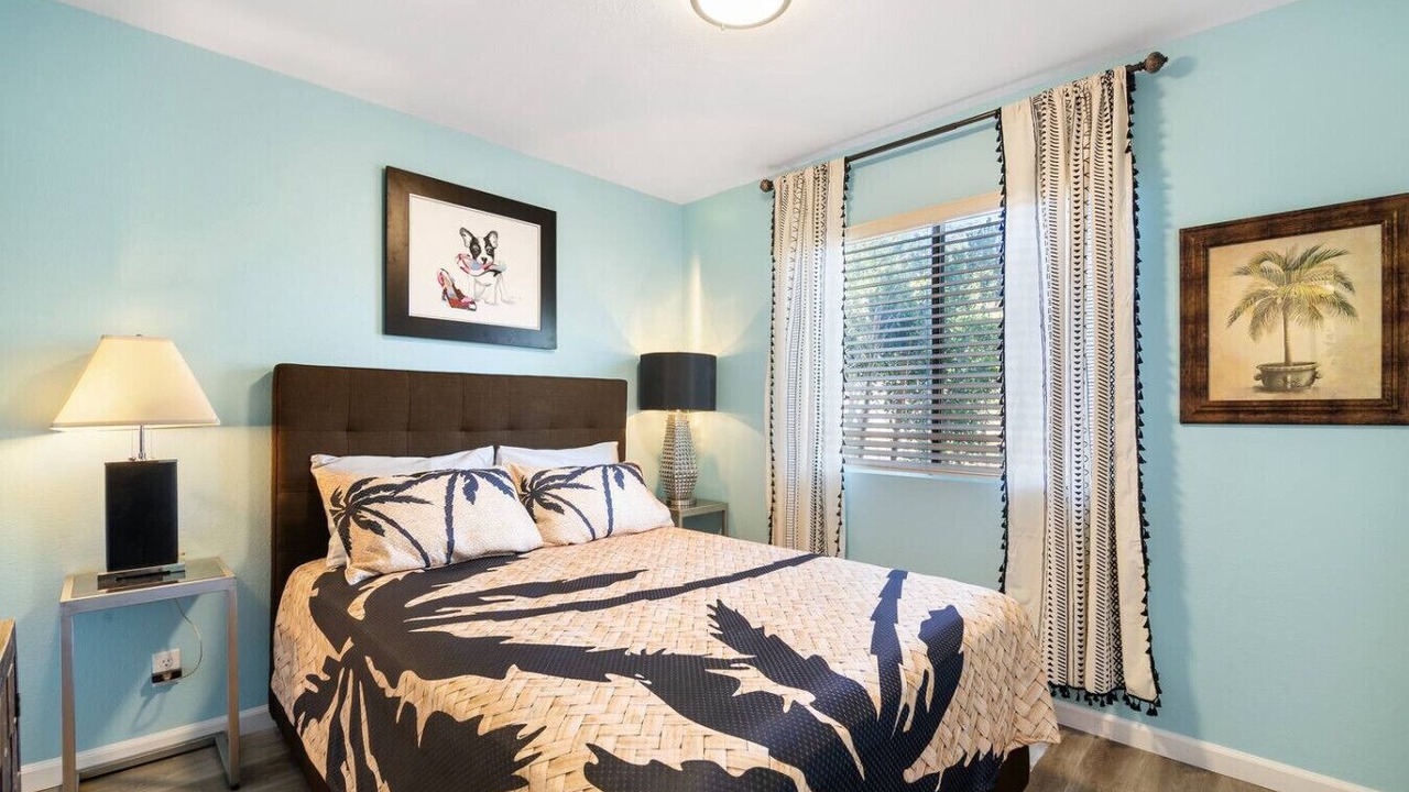 Photo of Bedroom in Desert Park Estates