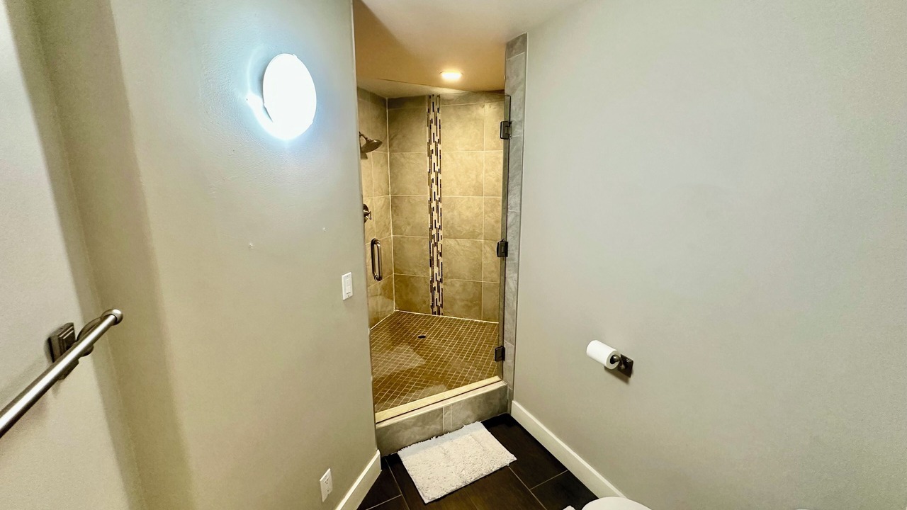 Photo of Bathroom in East Foothills