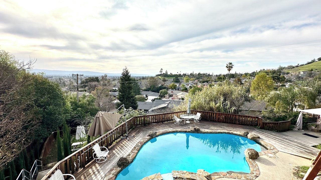 Photo of Outdoor in East Foothills