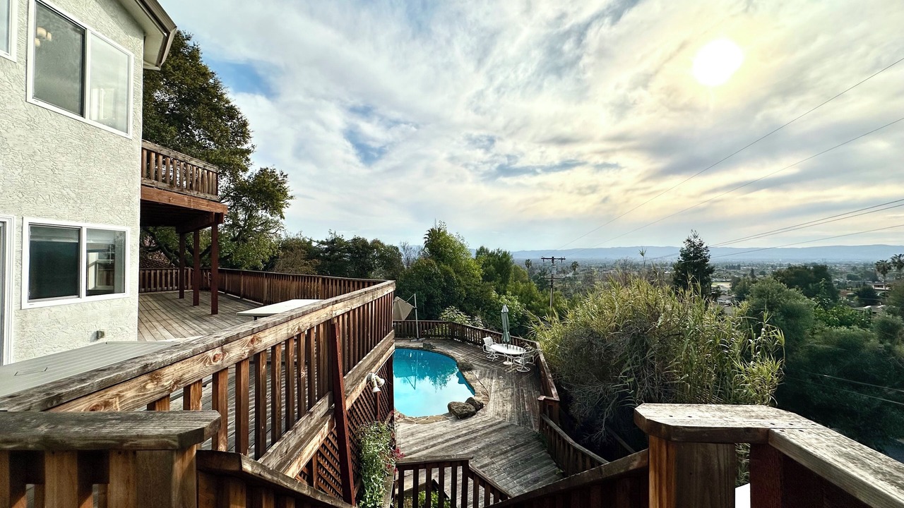 Photo of Outdoor in East Foothills