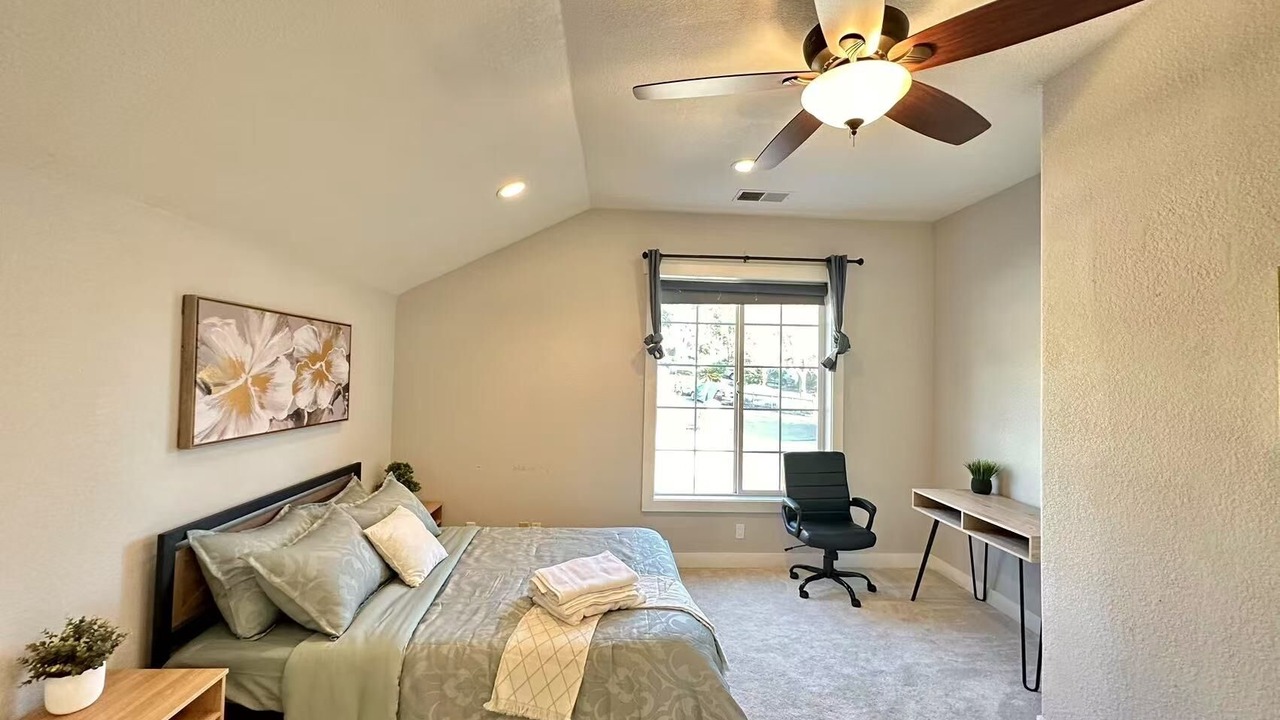 Photo of Bedroom in East Foothills