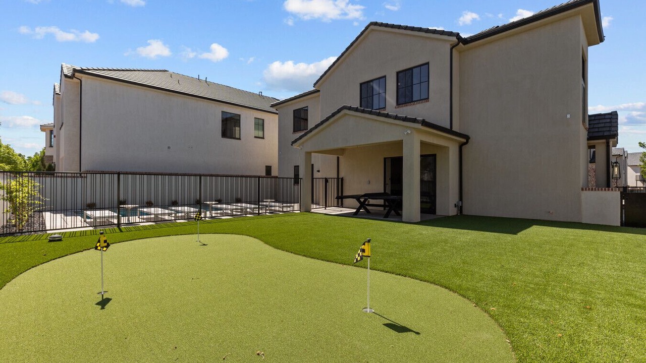 Photo of Outdoor in Hurricane
