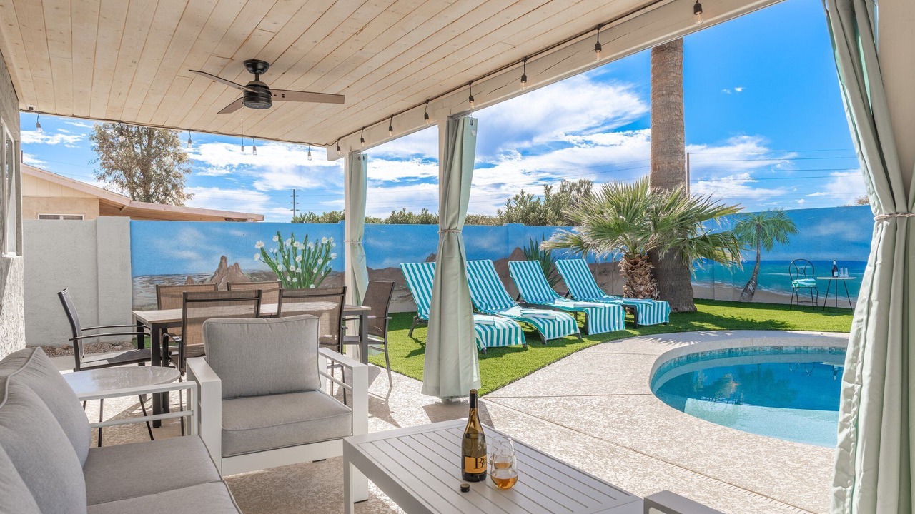 Photo of Outdoor in Desert Foothills Estates