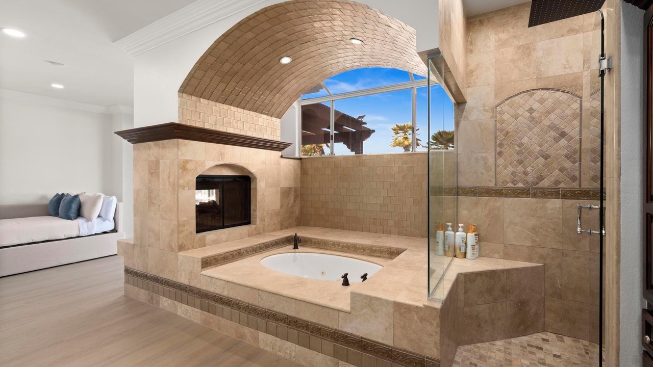 Photo of Bathroom in Bonita Long Canyon