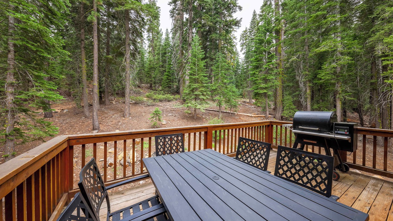 Photo of Outdoor in Kingswood Estates