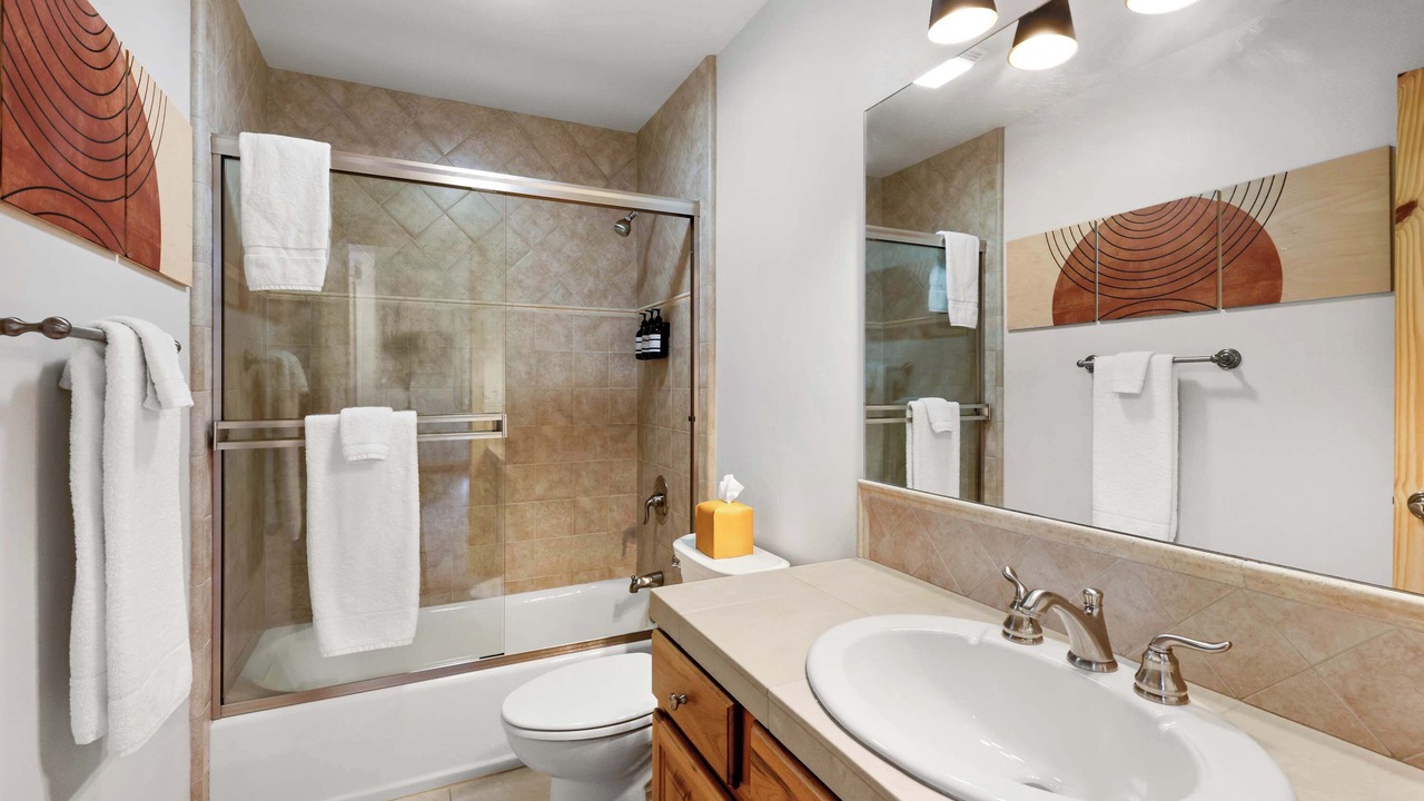 Photo of Bathroom in Kingswood Estates