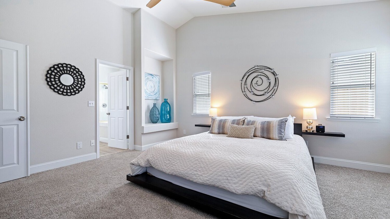 Photo of Bedroom in Raisin