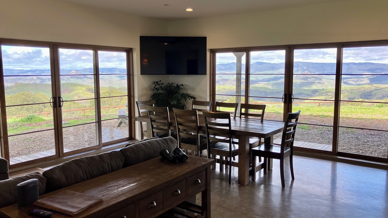 Photo of Livingroom in San Luis Obispo