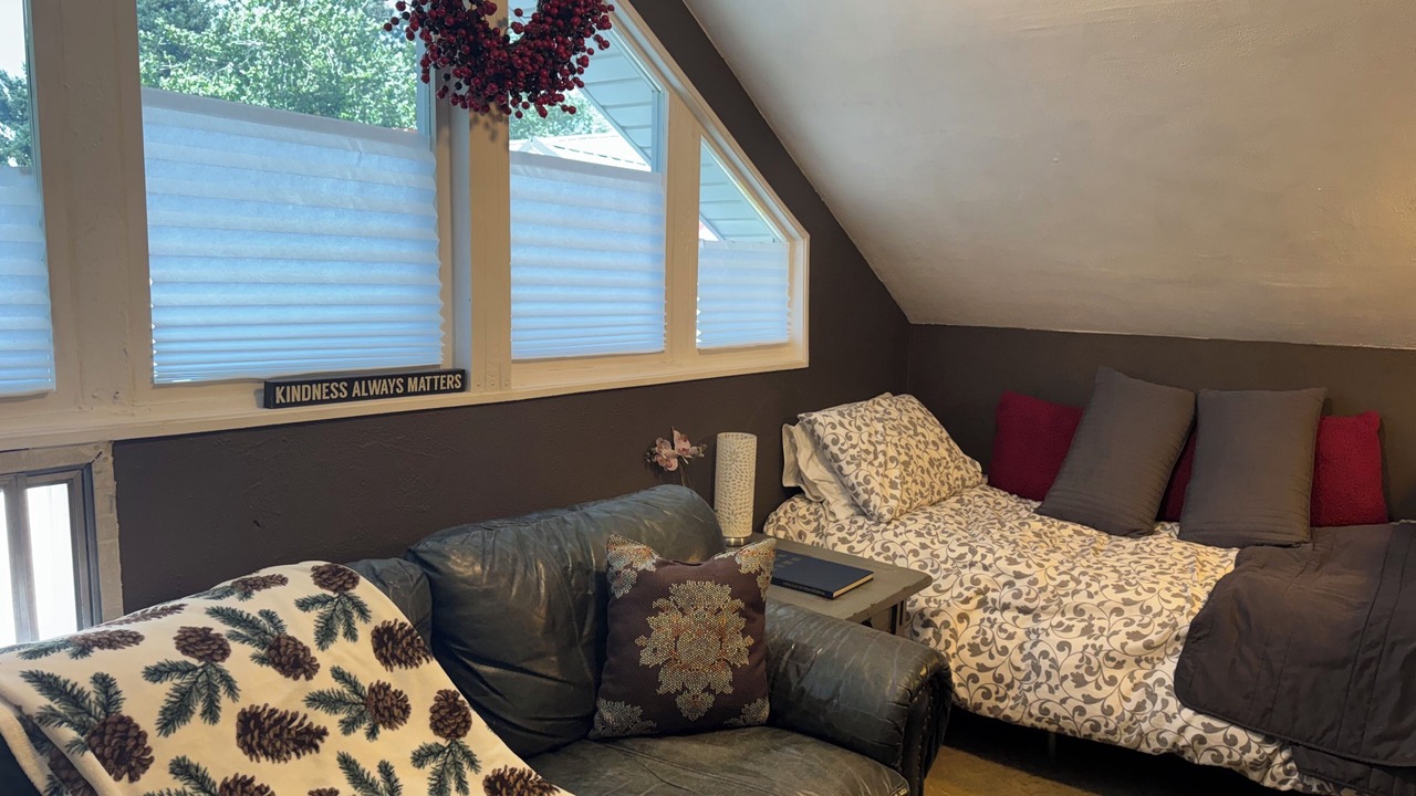 Photo of Bedroom in Sandy