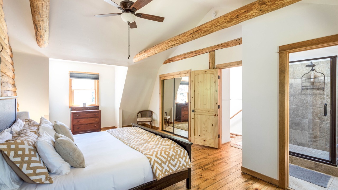 Photo of Bedroom in Nevada City