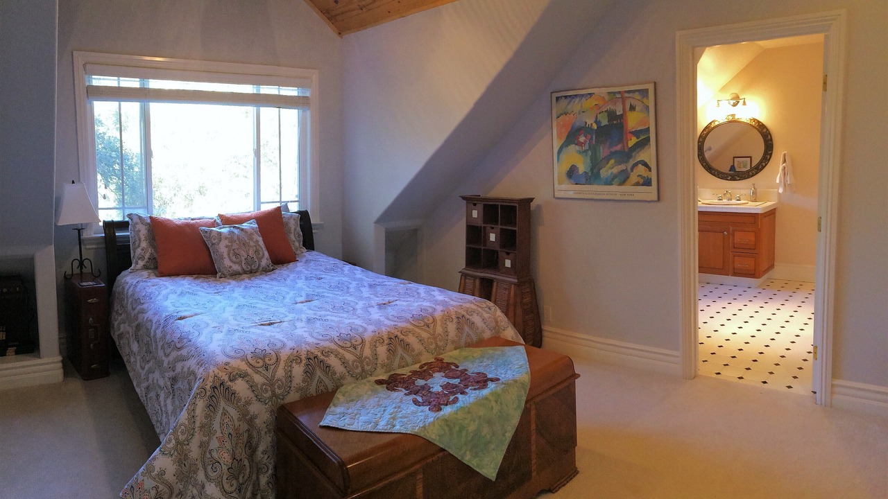 Photo of Bedroom in Templeton