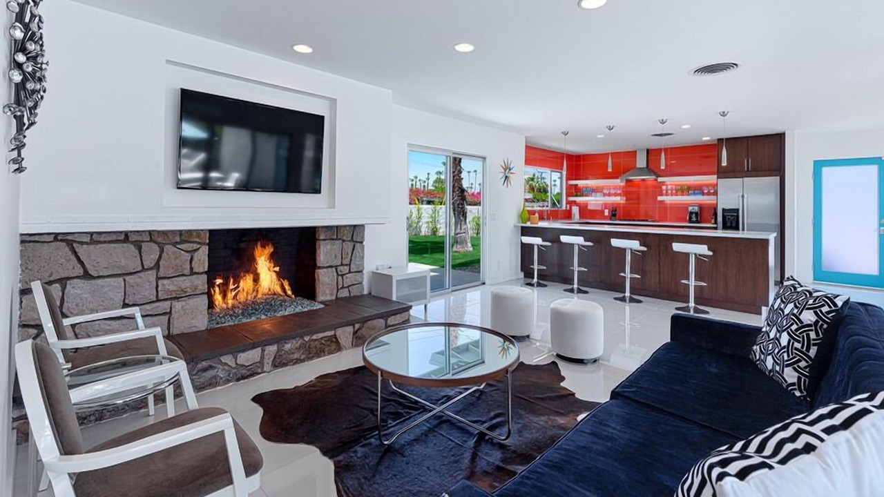 Photo of Livingroom in Tahquitz River Estates