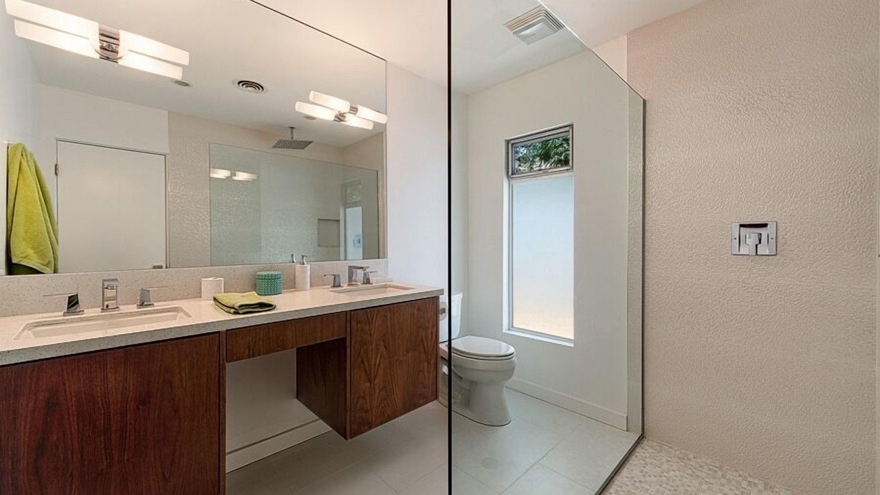 Photo of Bathroom in Tahquitz River Estates