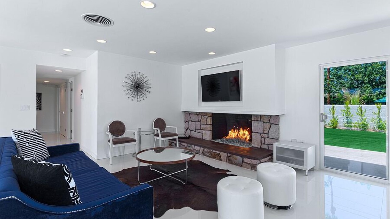Photo of Bedroom in Tahquitz River Estates