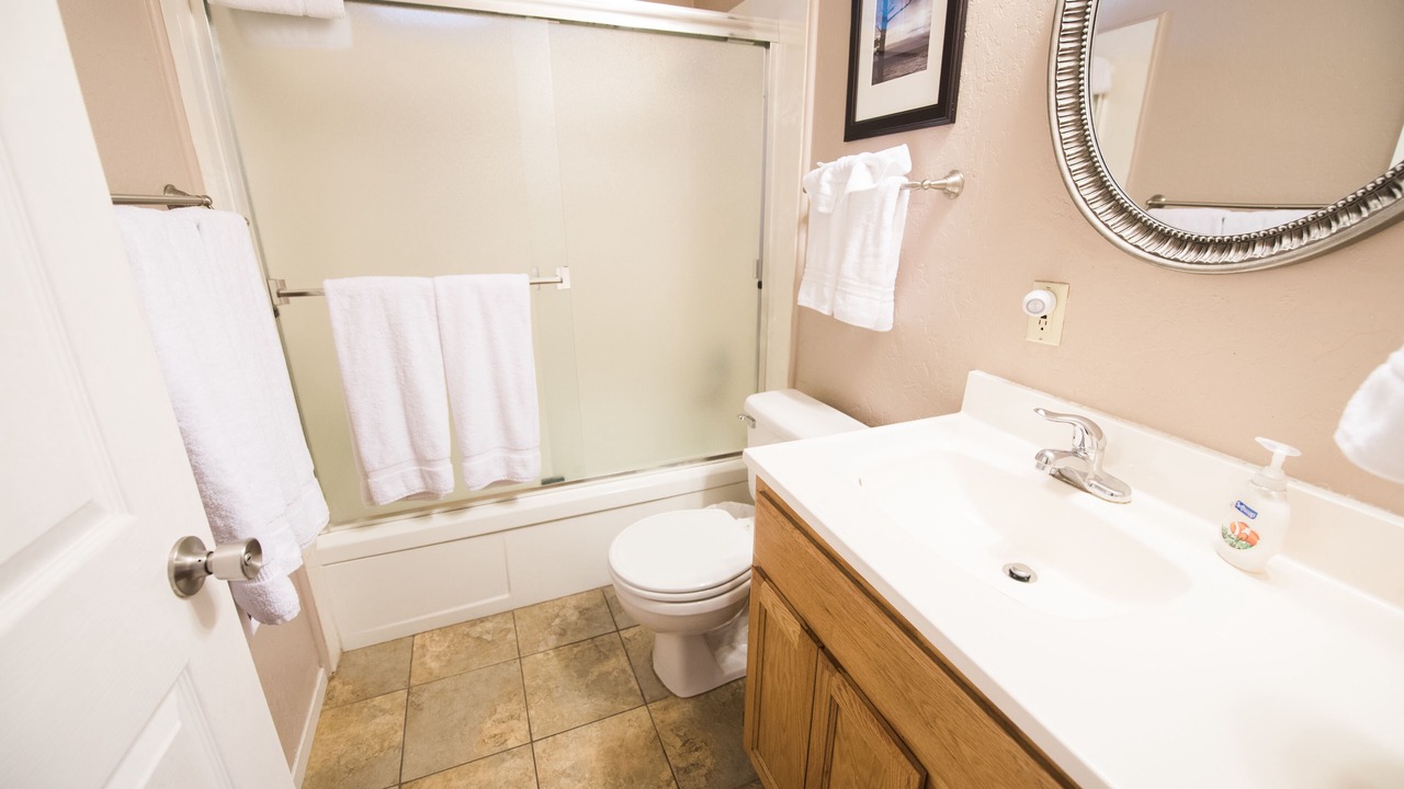 Photo of Bathroom in Tahoe Island