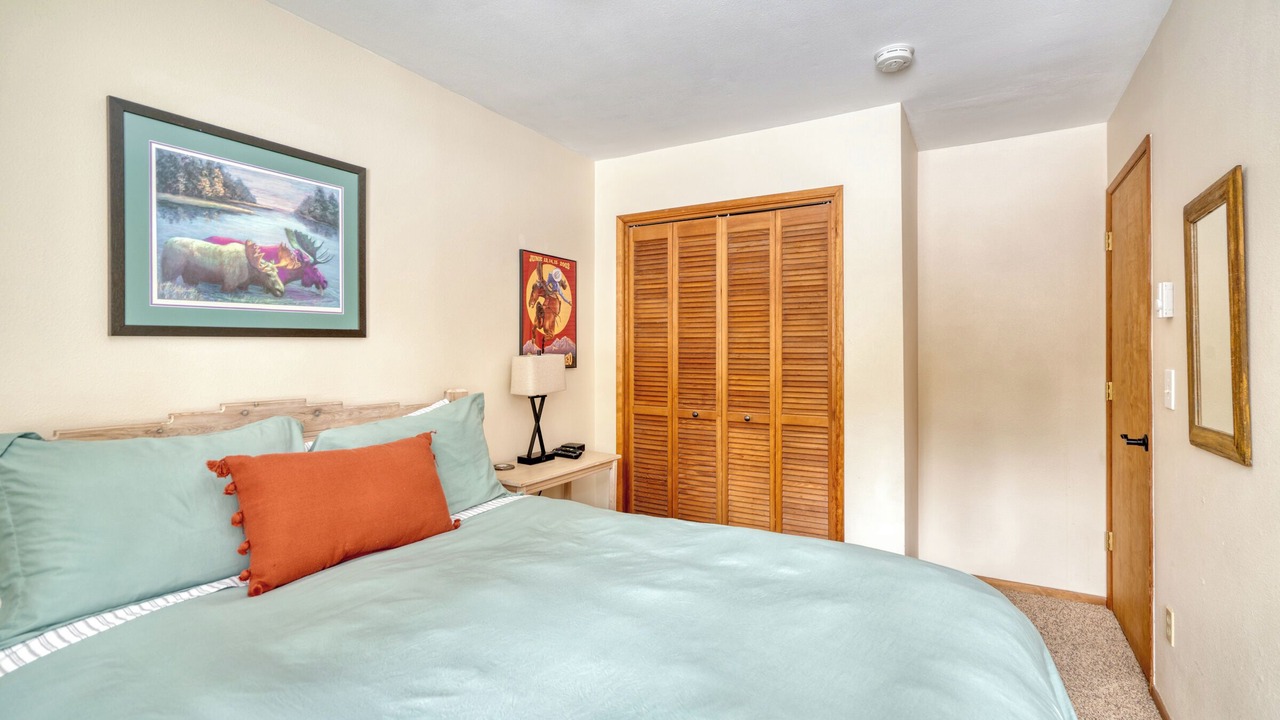 Photo of Bedroom in Sisters
