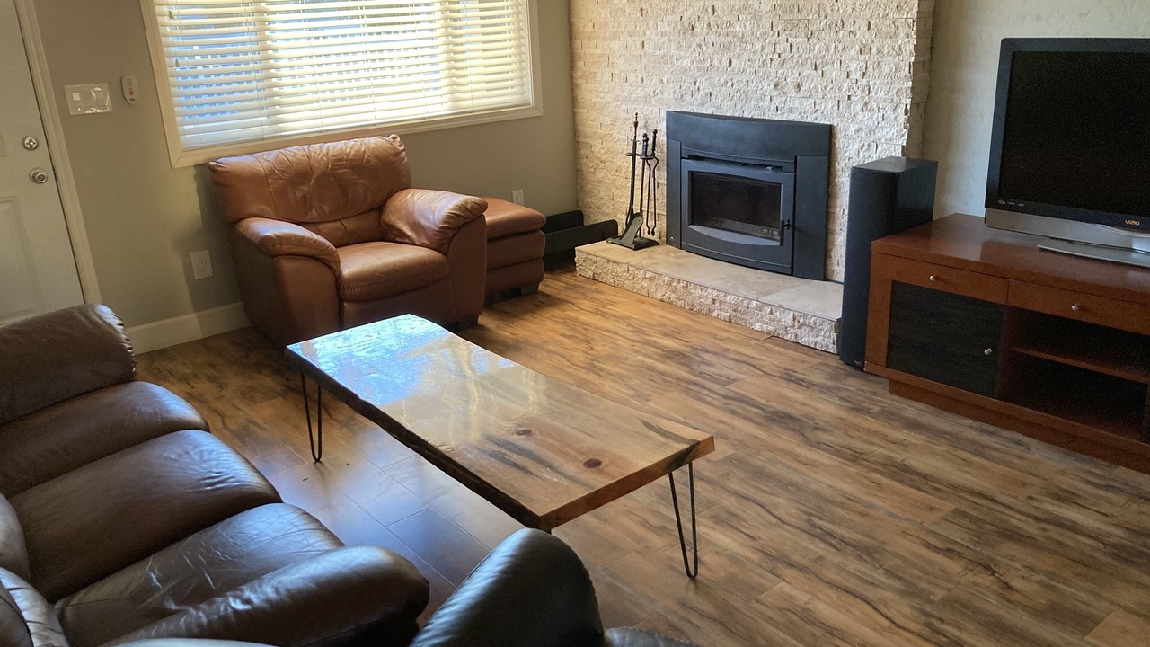 Photo of Livingroom in Baywood Park