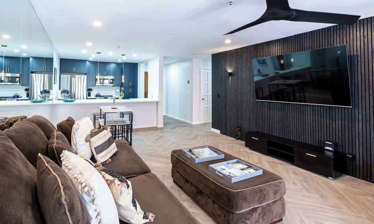 Photo of Livingroom in Avalon