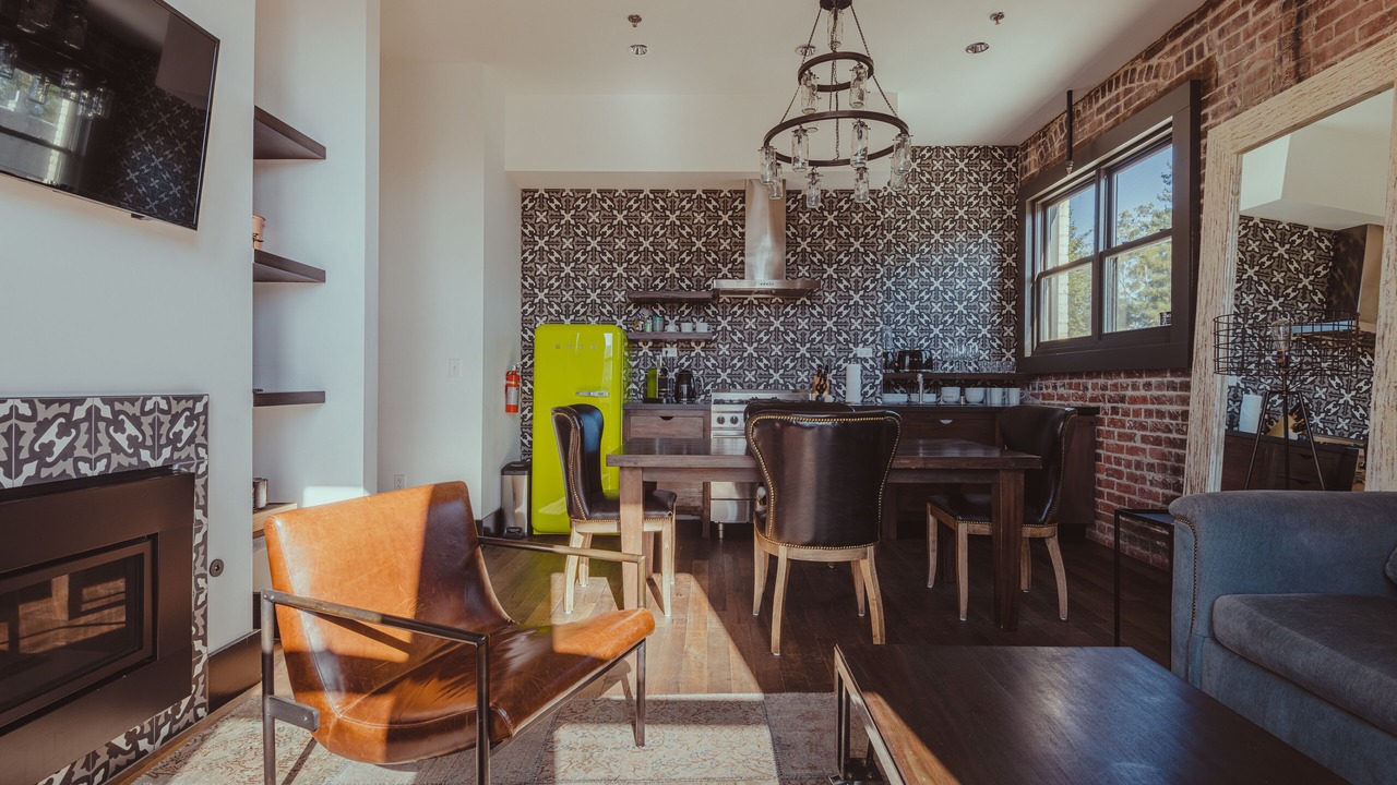 Photo of Livingroom in Downtown
