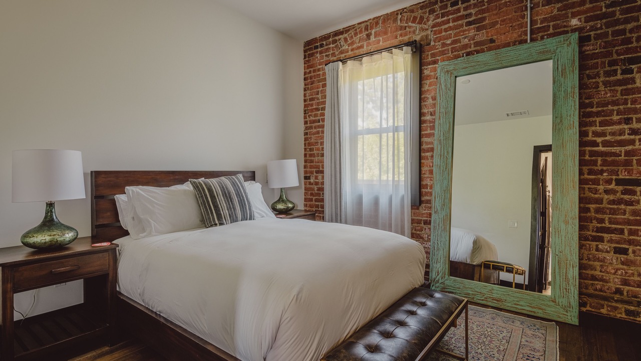 Photo of Bedroom in Downtown