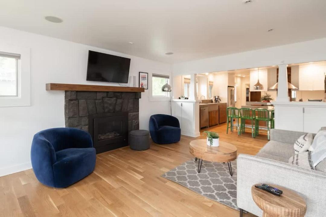 Photo of Others in Old Bend