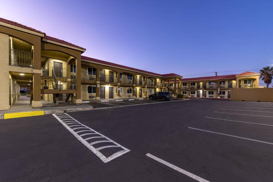 Photo of Others in Hesperia
