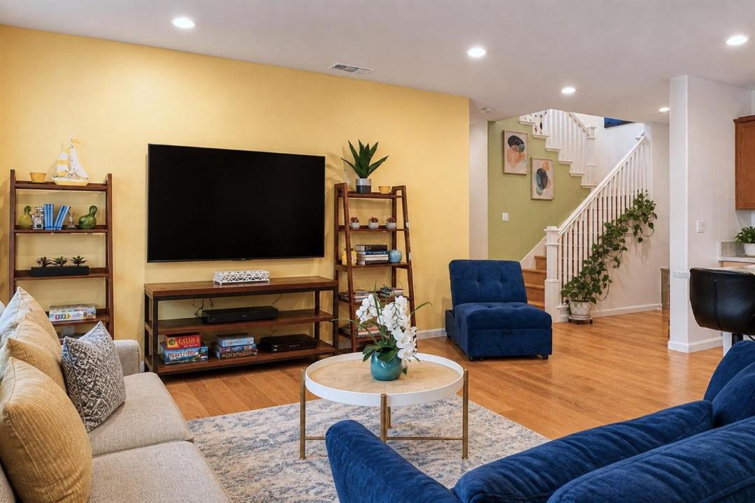 Photo of Livingroom in Salinas