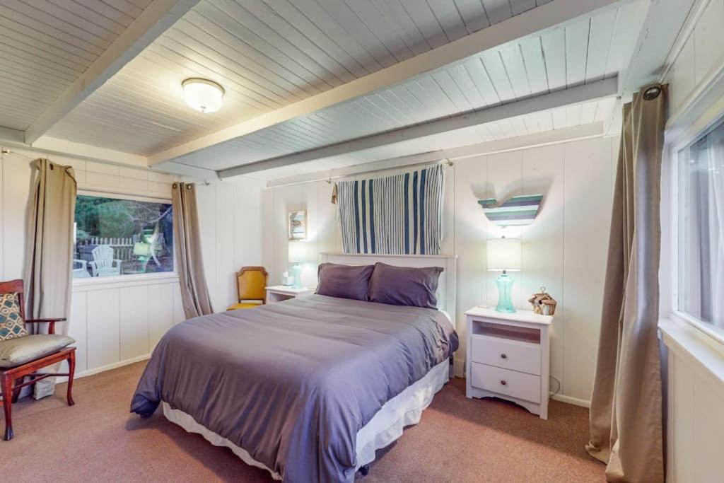 Photo of Bedroom in Salmon Creek