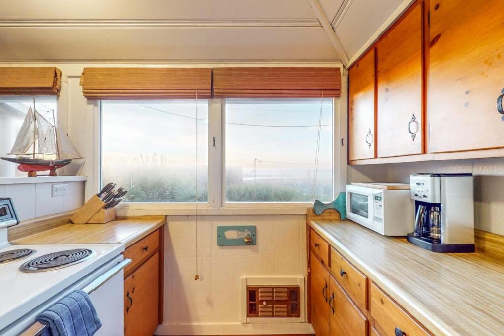 Photo of Kitchen in Salmon Creek